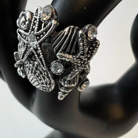 Seashell Beach Motif Silver Tone with rhinestones Ring sz 7 - Picture 10 of 12